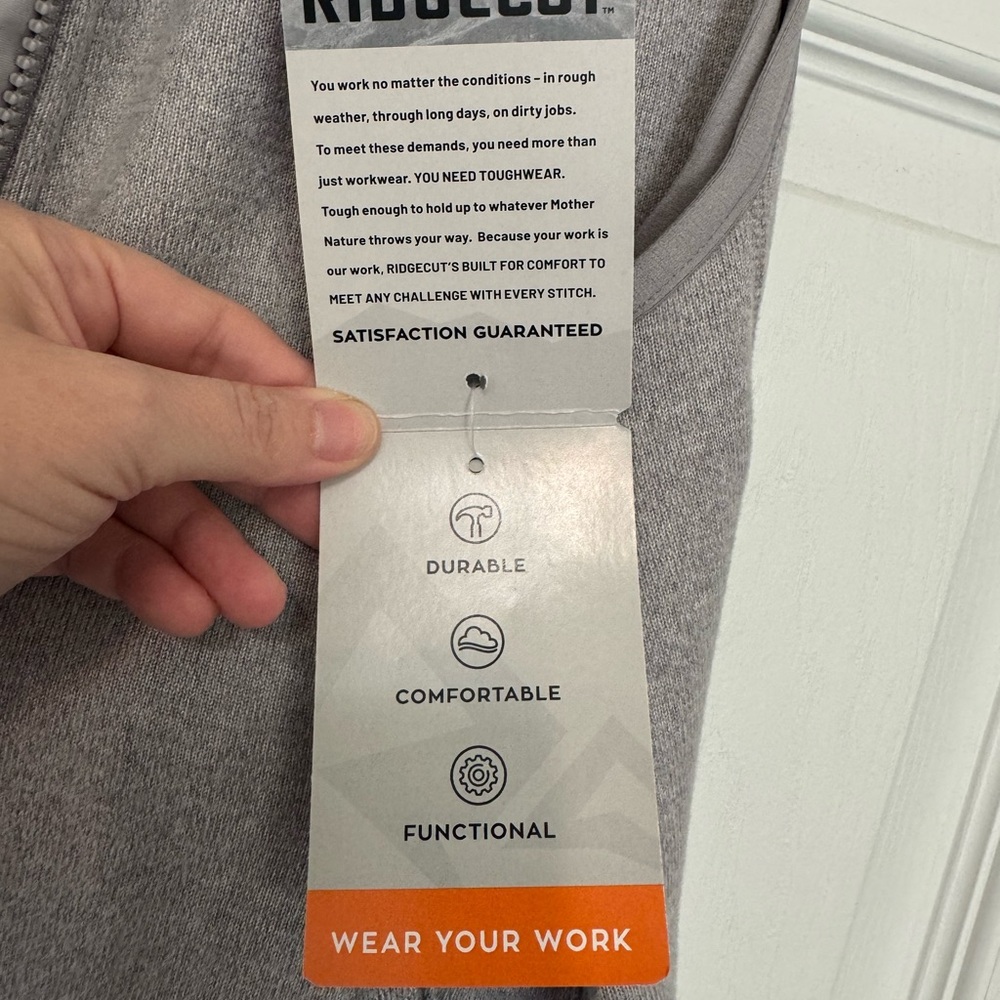 NWT Women's Vest - Picture 4 of 7